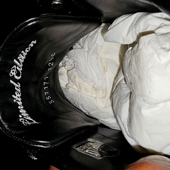 Authentic Gucci sneakers - Picture 3 of 6